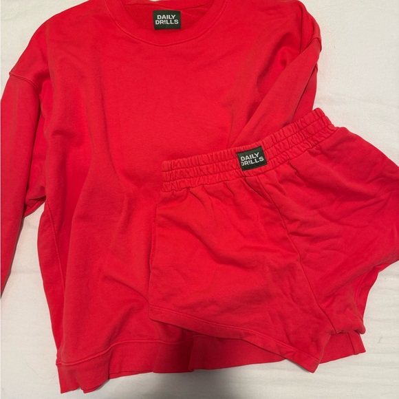 Daily Drills Cheeks Sweatshirt and Shorts Set - Picture 1 of 7